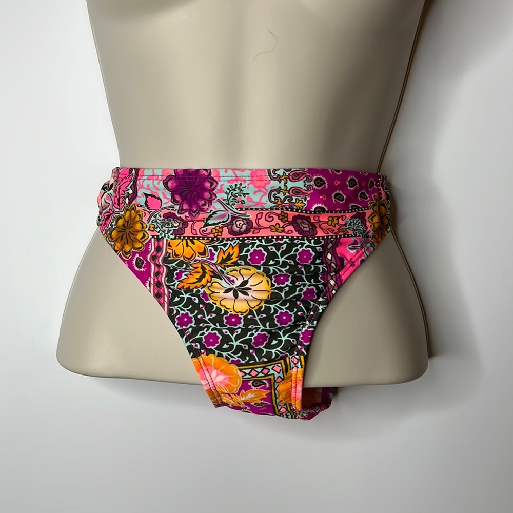 NWT Xhilaration Hipster Floral Bikini Bottom  SIZE LARGE